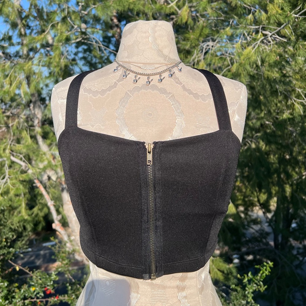 foreign exchange zip up crop top